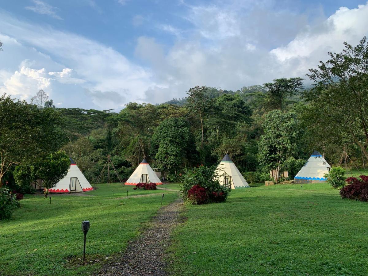 Refugio Del Bosque Glamping Hotel La Mesa  Eksteriør billede