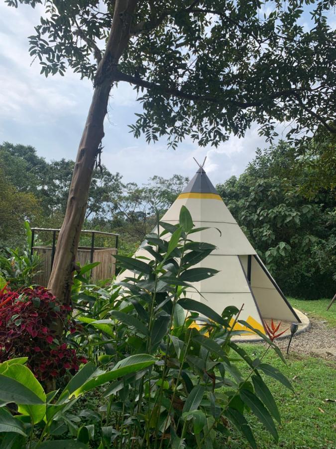 Refugio Del Bosque Glamping Hotel La Mesa  Eksteriør billede