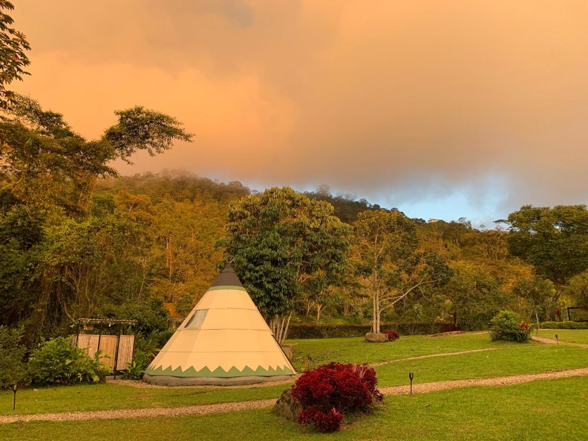 Refugio Del Bosque Glamping Hotel La Mesa  Eksteriør billede