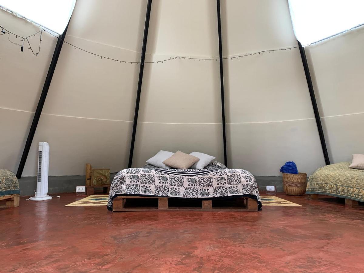 Refugio Del Bosque Glamping Hotel La Mesa  Eksteriør billede